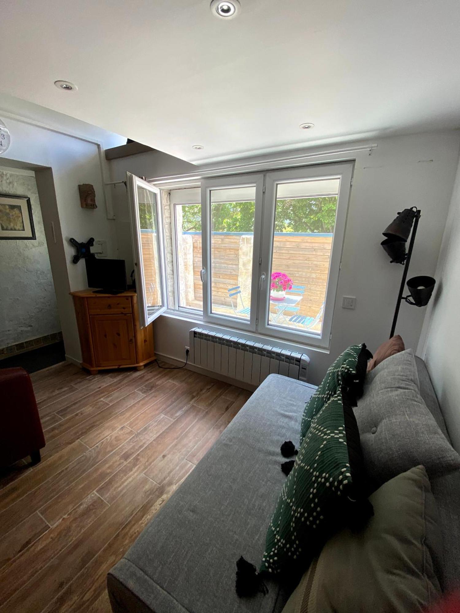 Appartement Au Coeur Des Prealpes Séranon Eksteriør bilde